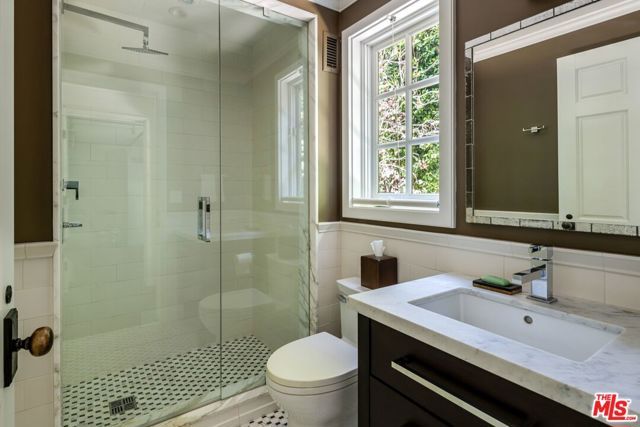 12824 Evanston Street, Los Angeles, CA 90049