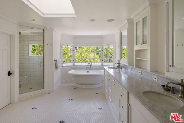 12824 Evanston Street, Los Angeles, CA 90049
