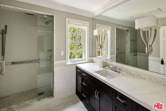 12824 Evanston Street, Los Angeles, CA 90049