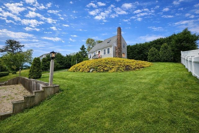 6 Carefree Way, Harwich, MA 02645