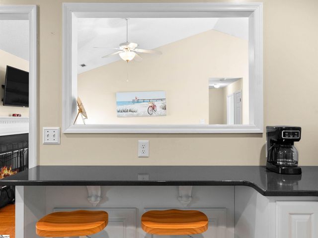 4 Flagstone Court, Simpsonville, SC 29681