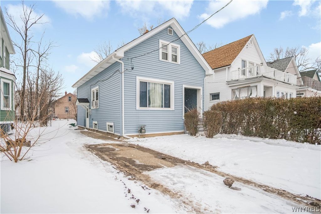 496 Berkshire Avenue, Buffalo, NY 14215