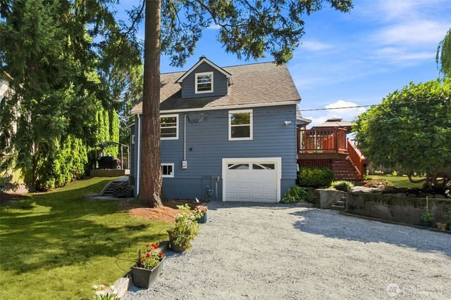 1102 SW 124th Street, Burien, WA 98146