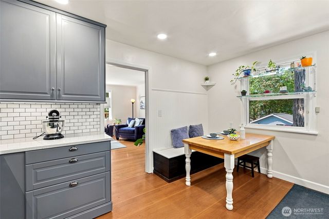 1102 SW 124th Street, Burien, WA 98146