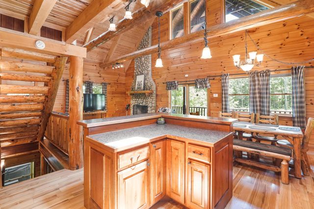 18188 Buckingham Road, Logan, OH 43138