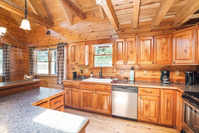 18188 Buckingham Road, Logan, OH 43138