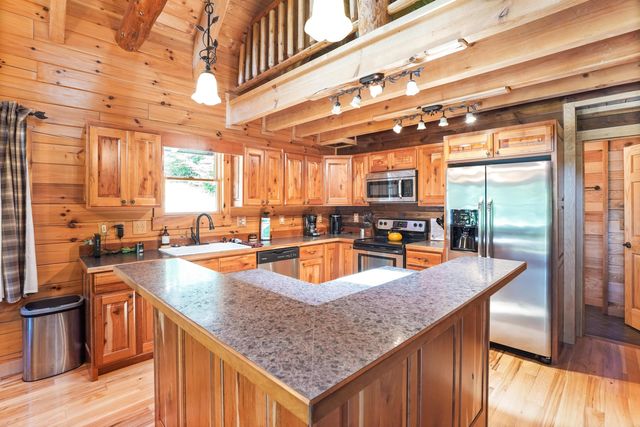 18188 Buckingham Road, Logan, OH 43138