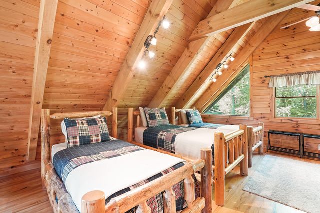 18188 Buckingham Road, Logan, OH 43138