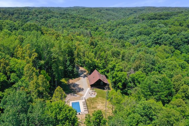 18188 Buckingham Road, Logan, OH 43138