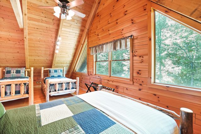 18188 Buckingham Road, Logan, OH 43138