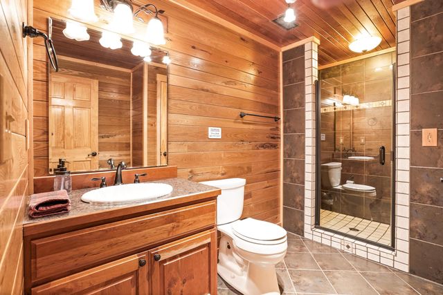 18188 Buckingham Road, Logan, OH 43138