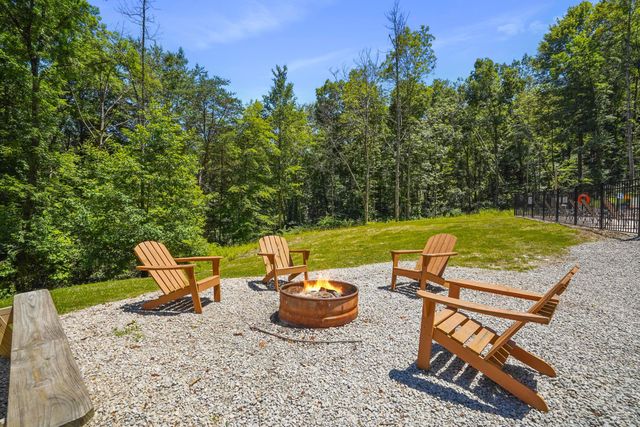 18188 Buckingham Road, Logan, OH 43138