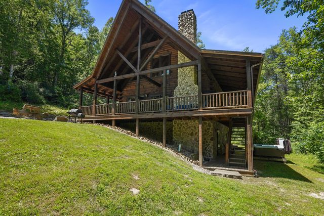 18188 Buckingham Road, Logan, OH 43138