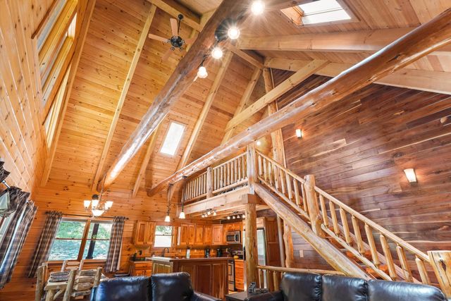 18188 Buckingham Road, Logan, OH 43138