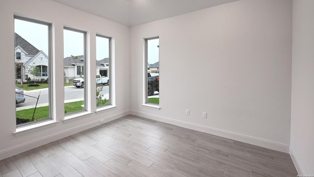 1734 Gyst Road, Seguin, TX 78155