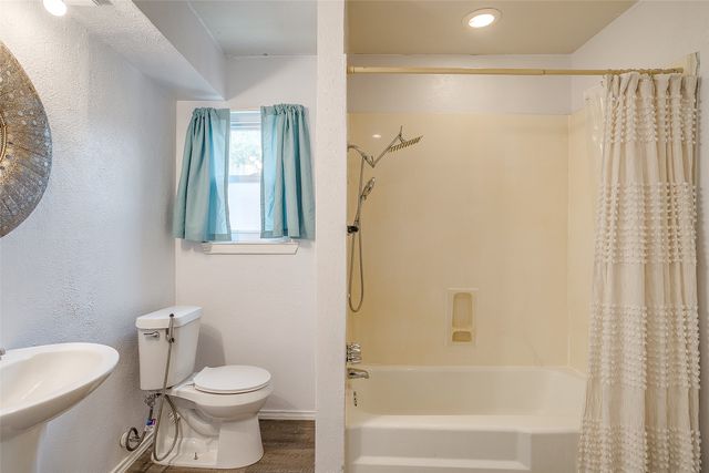 2617 Magnolia Drive, Irving, TX 75062