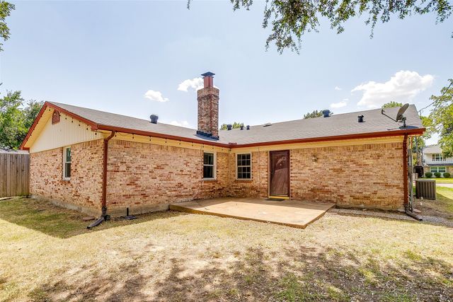 2617 Magnolia Drive, Irving, TX 75062