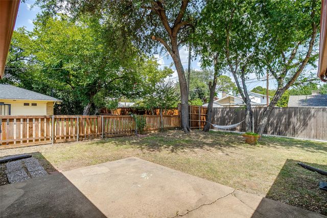 2617 Magnolia Drive, Irving, TX 75062