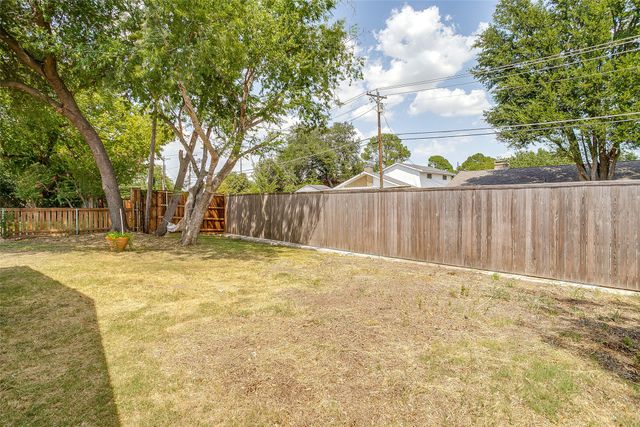 2617 Magnolia Drive, Irving, TX 75062