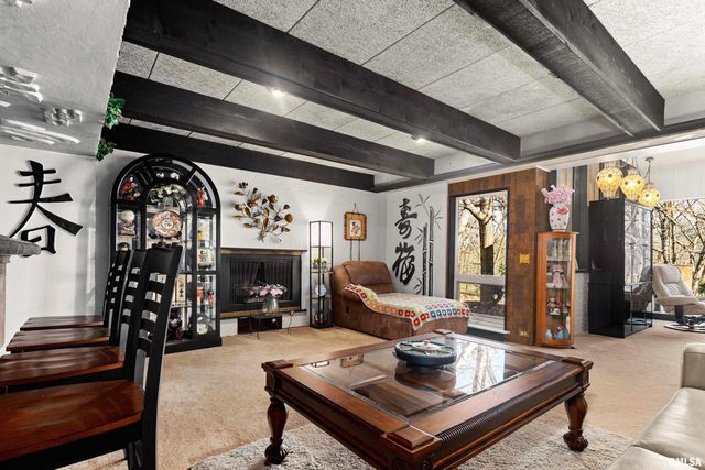 9156 N TIMBER Lane, Peoria, IL 61615