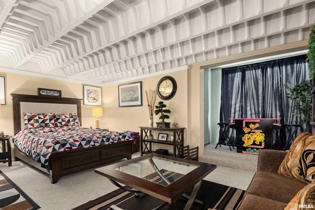 9156 N TIMBER Lane, Peoria, IL 61615