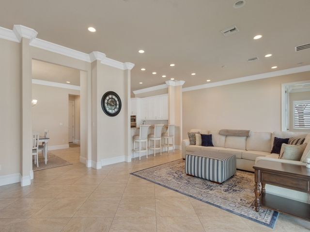445 Wingate Terrace SW, Vero Beach, FL 32968