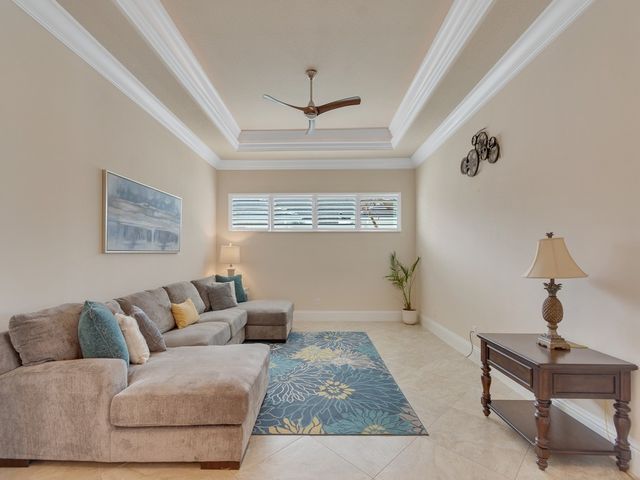 445 Wingate Terrace SW, Vero Beach, FL 32968