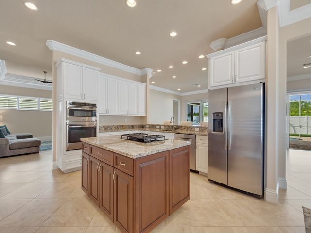 445 Wingate Terrace SW, Vero Beach, FL 32968