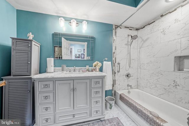 171 CENTURA, Cherry Hill, NJ 08003