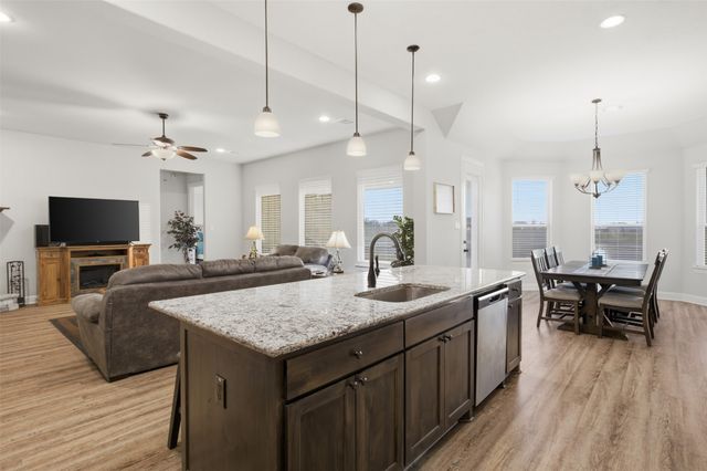 421 Evening Fire Drive, Waxahachie, TX 75167