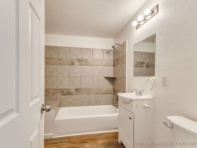 2828 E 45th Street North, Tulsa, OK 74110