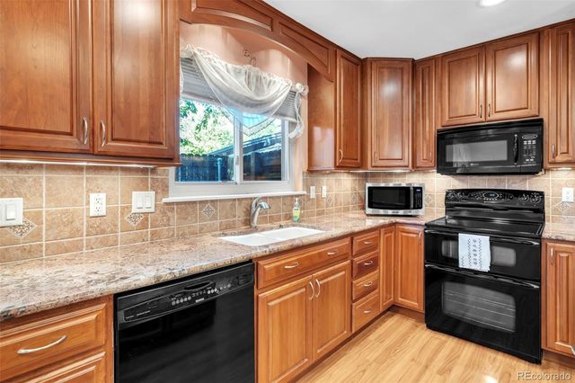 6495 E Happy Canyon Road 50, Denver, CO 80237