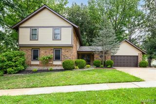 7156 Becker Road, St Louis, MO 63129