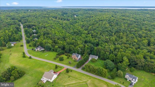 28 MILLBROOK RD, Stafford, VA 22554