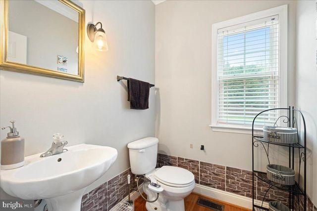 28 MILLBROOK RD, Stafford, VA 22554