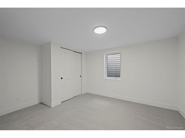 6141 Hoyt St, Arvada, CO 80004