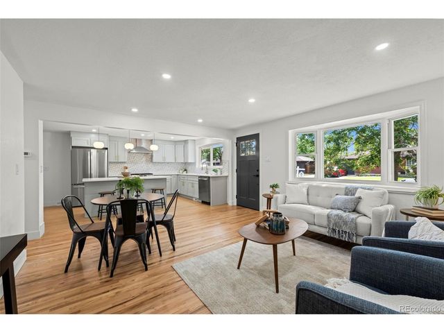 6141 Hoyt St, Arvada, CO 80004