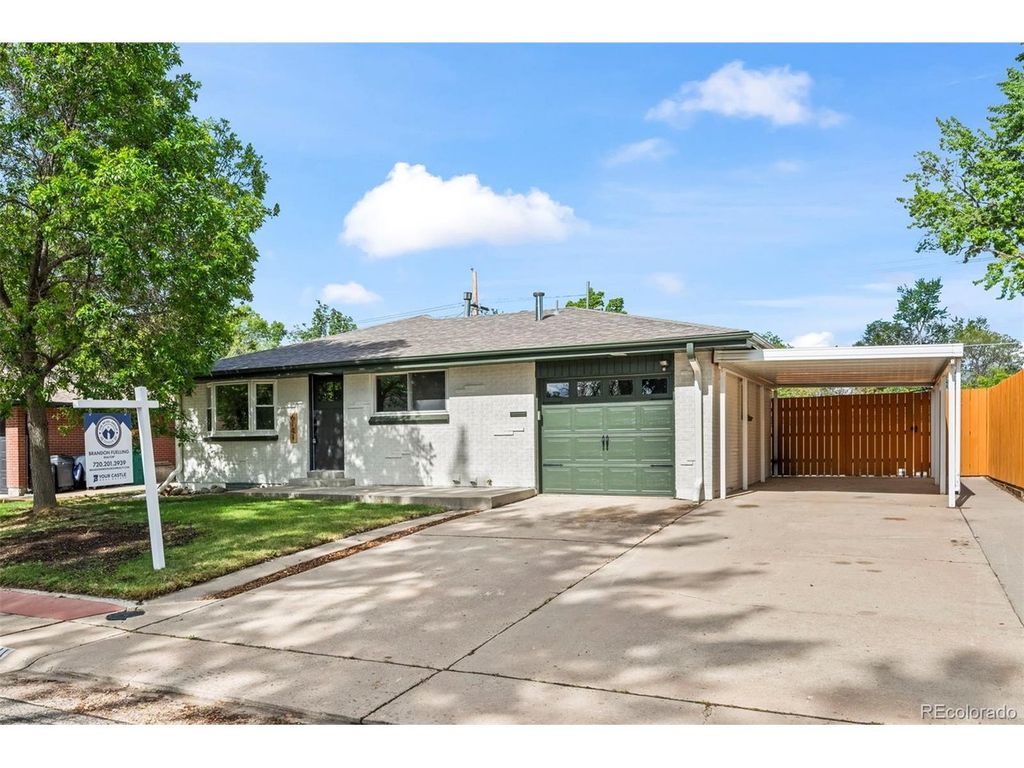 6141 Hoyt St, Arvada, CO 80004