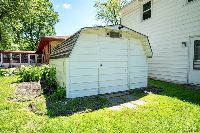 58 Castleton Place, Tonawanda, NY 14150