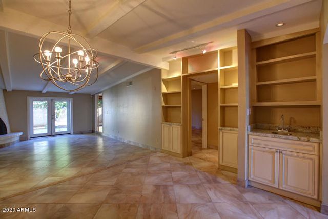 5669 N 78TH Way, Scottsdale, AZ 85250