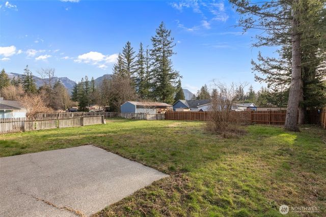 224 7th Street, Gold Bar, WA 98251