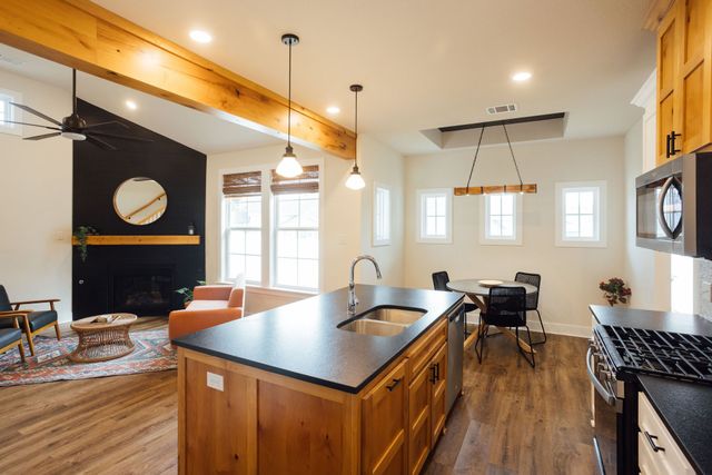 216 Wilson Street, Lake Dallas, TX 75065