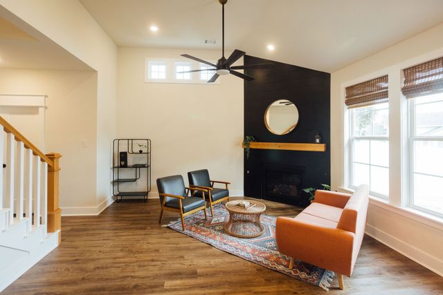 216 Wilson Street, Lake Dallas, TX 75065