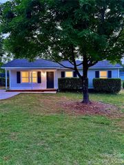 620 Creekridge Drive, Monroe, NC 28110