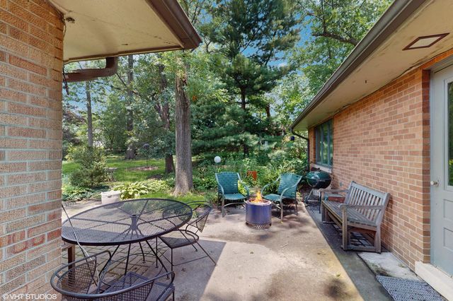 1423 Park Drive, Munster, IN 46321