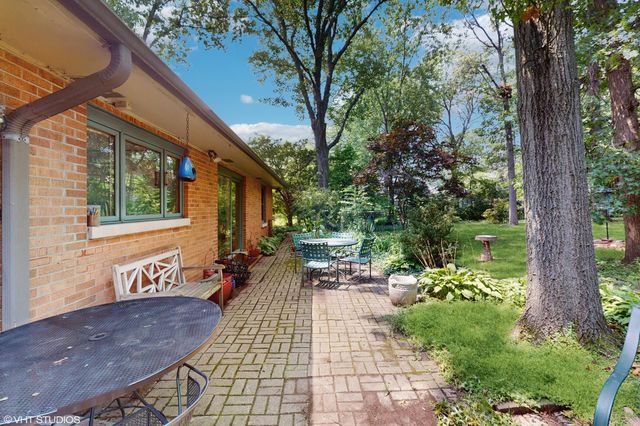 1423 Park Drive, Munster, IN 46321