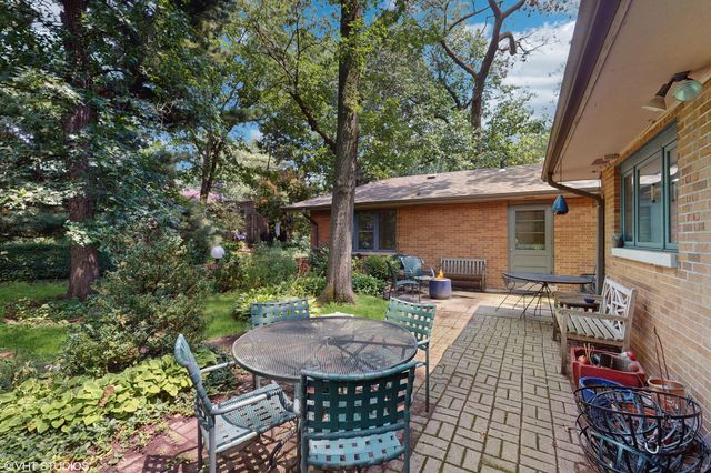 1423 Park Drive, Munster, IN 46321