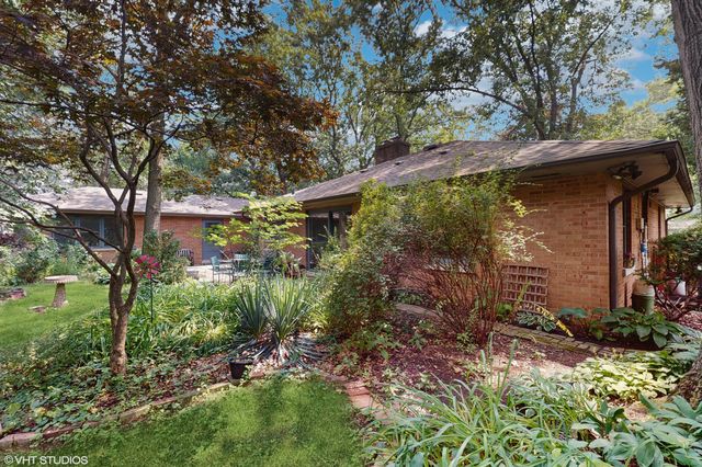 1423 Park Drive, Munster, IN 46321