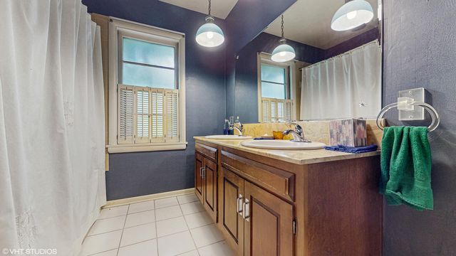 1423 Park Drive, Munster, IN 46321