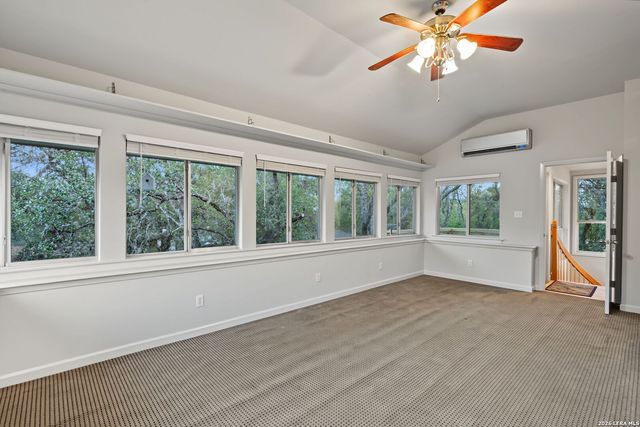 106 Mecca Dr, San Antonio, TX 78232
